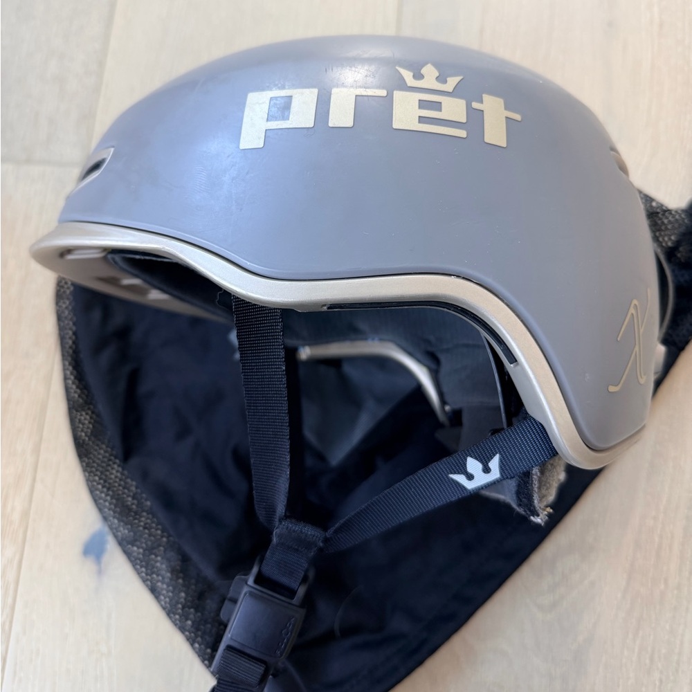 Pret Gray Helmet